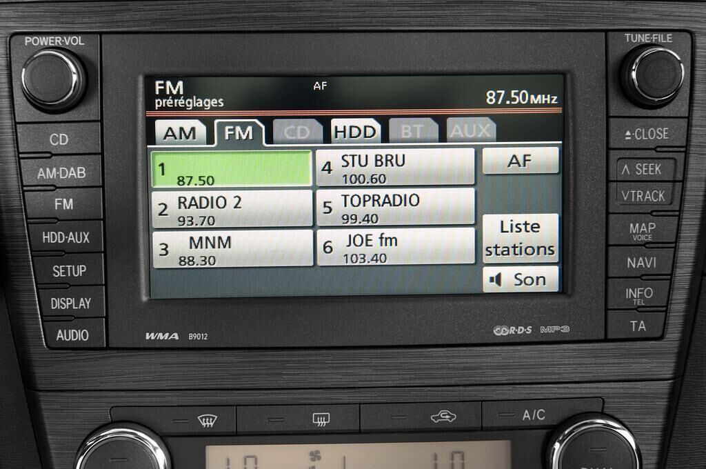 Toyota Avensis (Baujahr 2009) Executive 5 Türen Radio und Infotainmentsystem