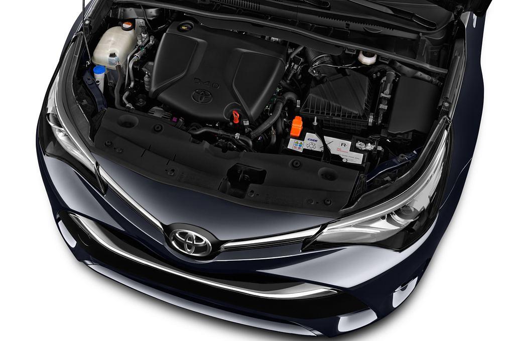 Toyota Avensis (Baujahr 2015) Business Edtion 5 Türen Motor