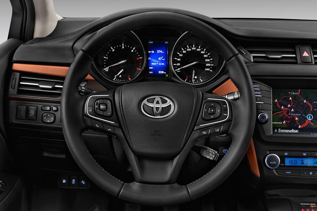 Toyota Avensis (Baujahr 2015) Business Edtion 5 Türen Lenkrad