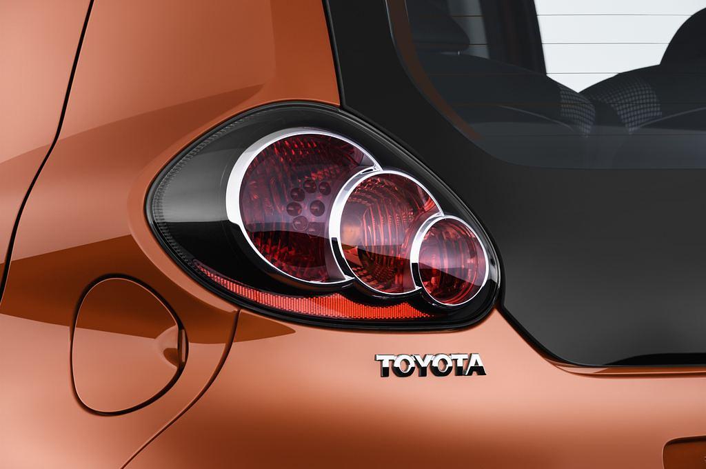 Toyota Aygo (Baujahr 2012) Connect Style 5 Türen Rücklicht