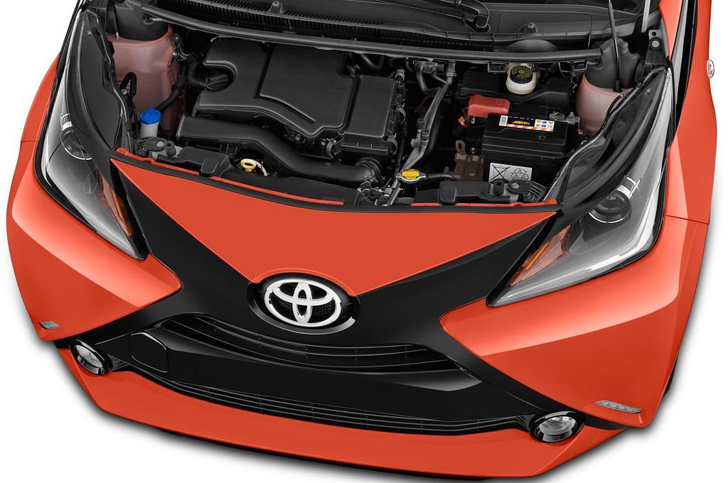 Toyota Aygo (Baujahr 2015) X-Cite 2WD MT 5 Türen Motor