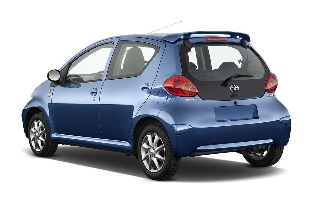 Toyota Aygo (Baujahr 2009) + 5 Türen seitlich hinten