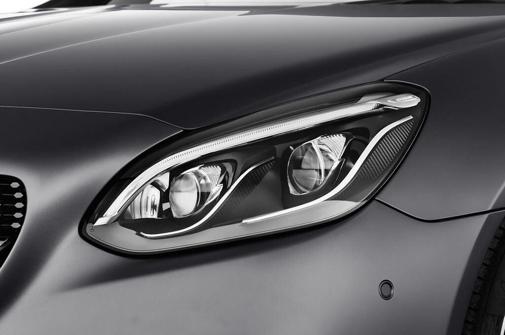 Mercedes SLC (Baujahr 2017) AMG 2 Türen Scheinwerfer
