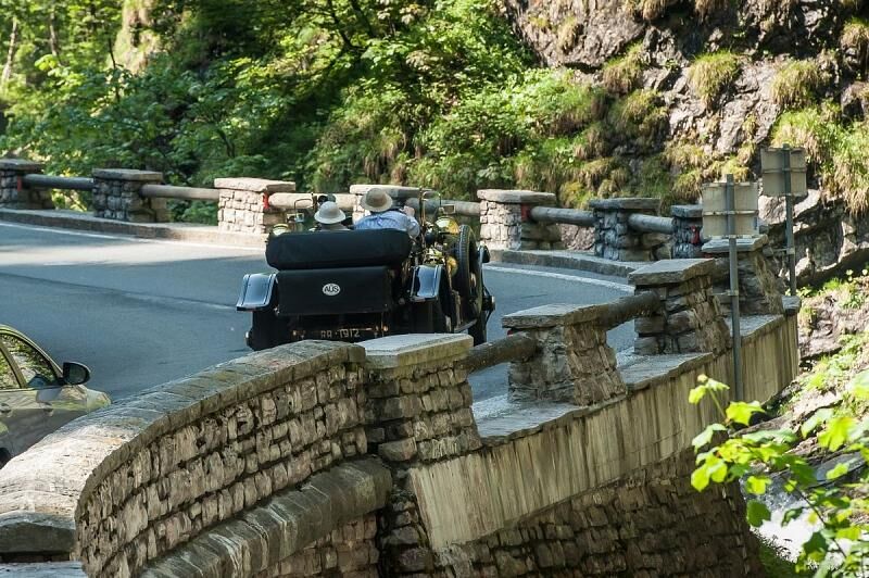 Auch der Alpine Trial 2013 ist eine Herausforderung für Mensch und Auto