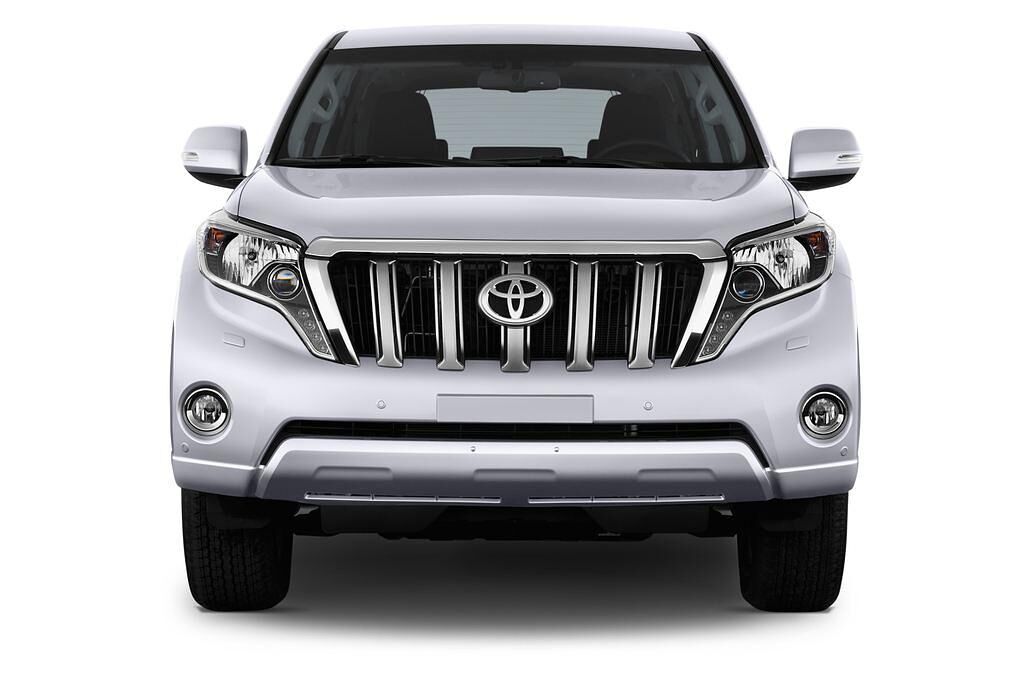 Toyota Landcruiser (Baujahr 2013) EXECUTIVE 5 Türen Frontansicht