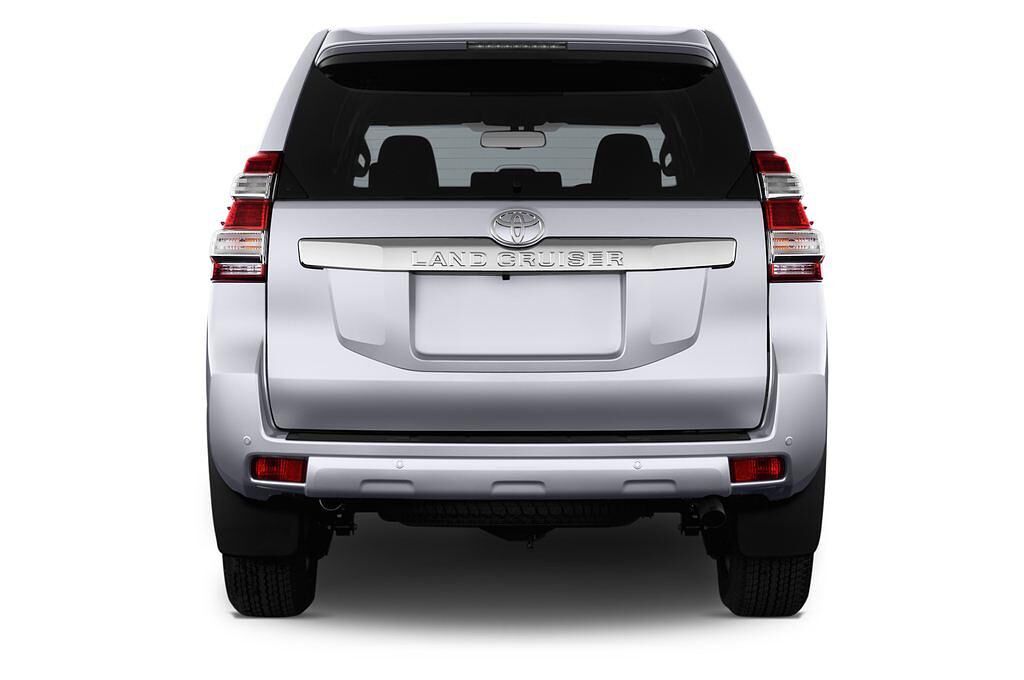 Toyota Landcruiser (Baujahr 2013) EXECUTIVE 5 Türen Heckansicht