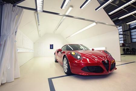 Produktion des Alfa Romeo 4C - Handgemachter Marken-Definierer