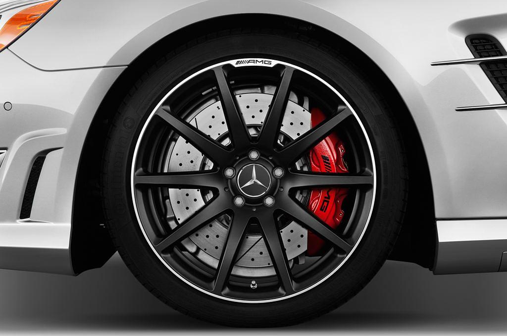 Mercedes SL-Class (Baujahr 2013) AMG 2 Türen Reifen und Felge