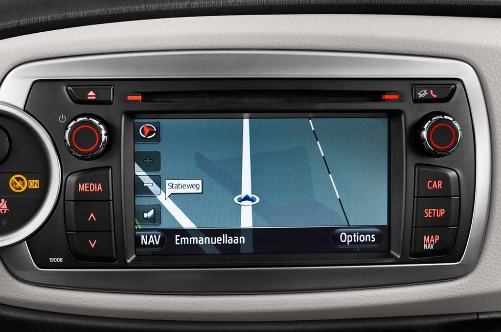 Toyota Yaris (Baujahr 2011) Life 5 Türen Radio und Infotainmentsystem