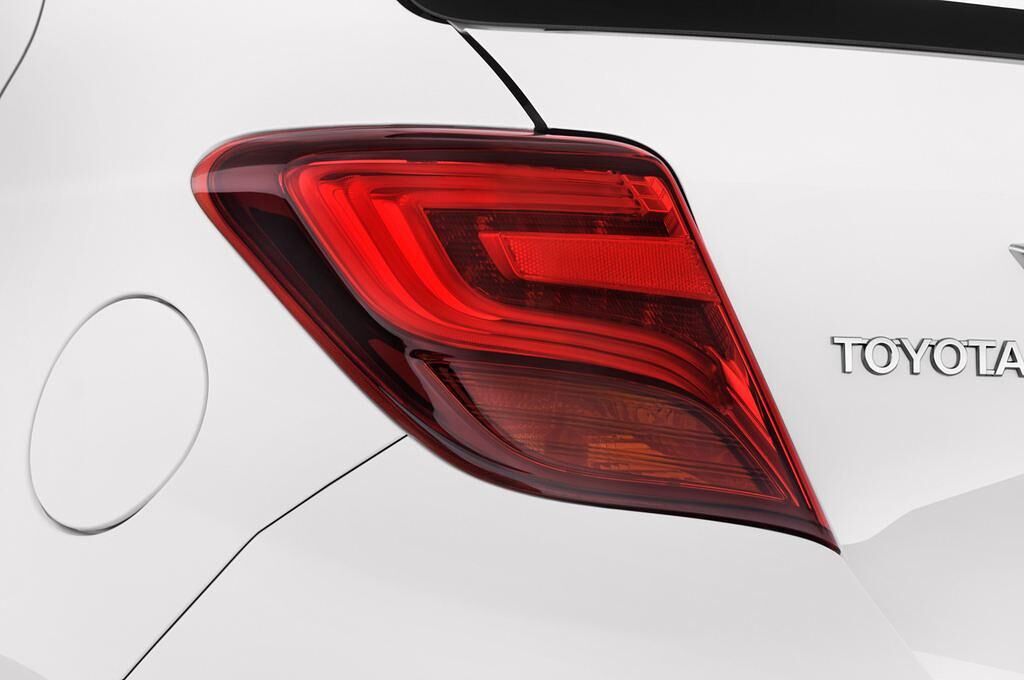 Toyota Yaris (Baujahr 2015) Club 5 Türen Rücklicht