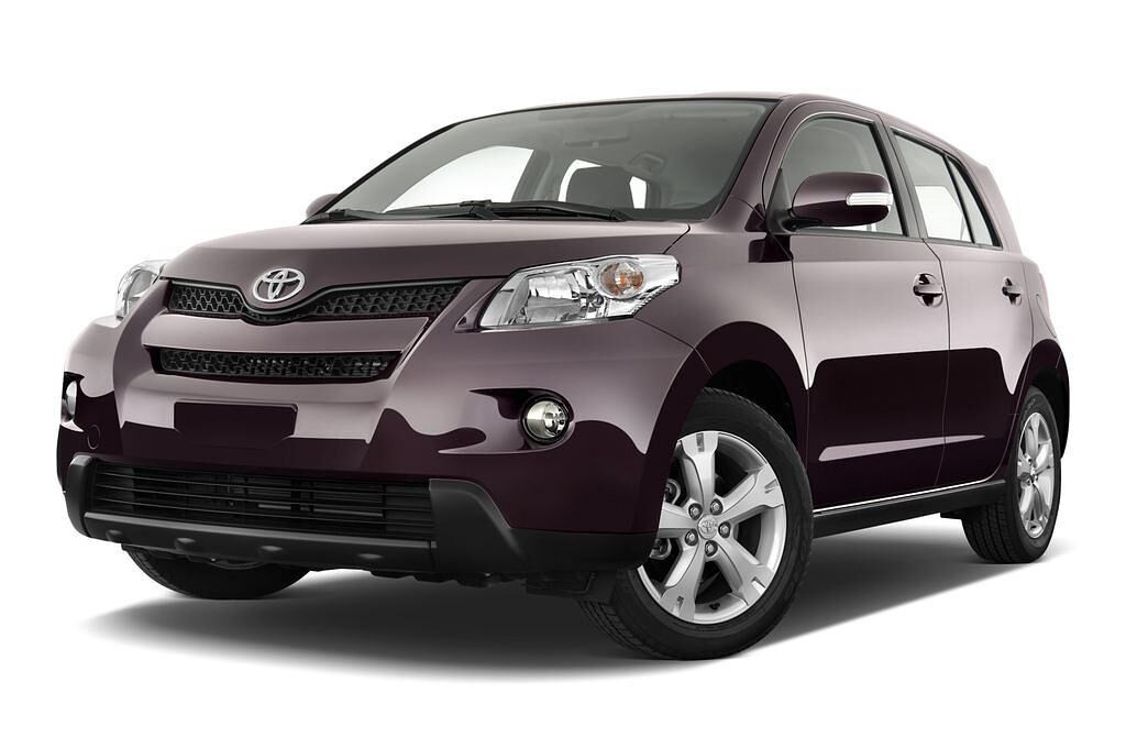 Toyota Urban Cruiser (Baujahr 2010) Town 5 Türen seitlich vorne mit Felge