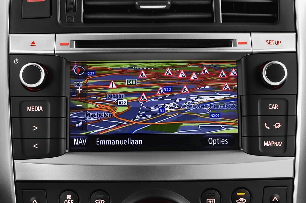 Toyota Verso (Baujahr 2012) Travel 5 Türen Radio und Infotainmentsystem