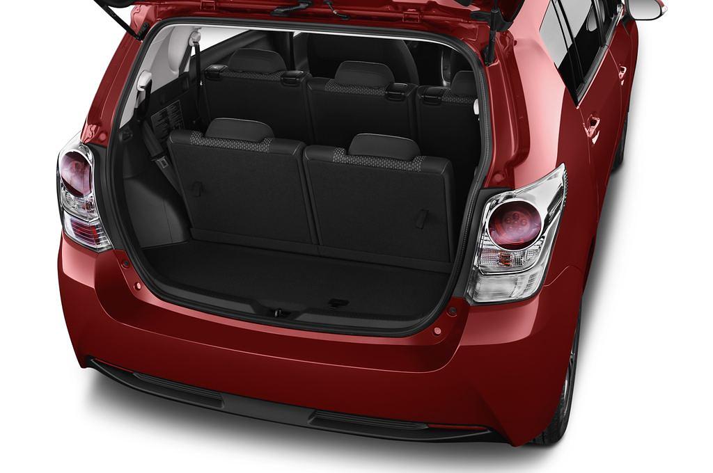 Toyota Verso (Baujahr 2012) Travel 5 Türen Kofferraum