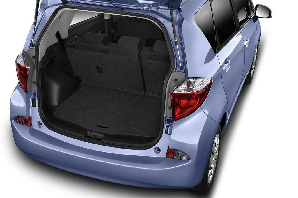 Toyota Verso-S (Baujahr 2011) - 5 Türen Kofferraum