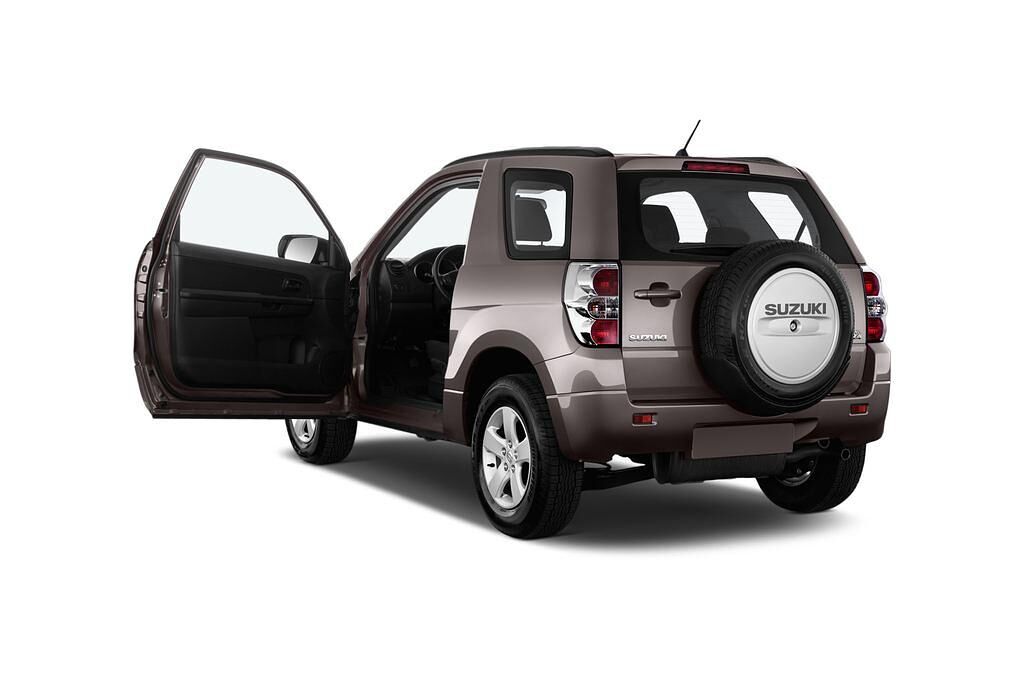 Suzuki Grand Vitara (Baujahr 2014) Comfort 3 Türen Tür geöffnet