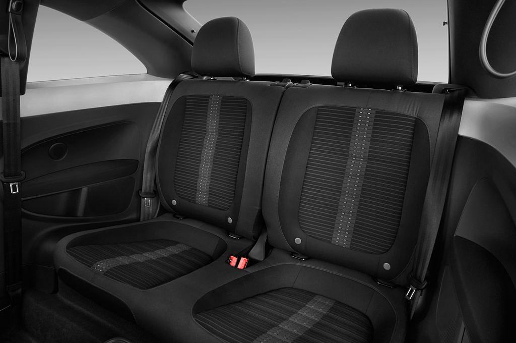 Volkswagen Beetle (Baujahr 2012) Sport 3 Türen Rücksitze