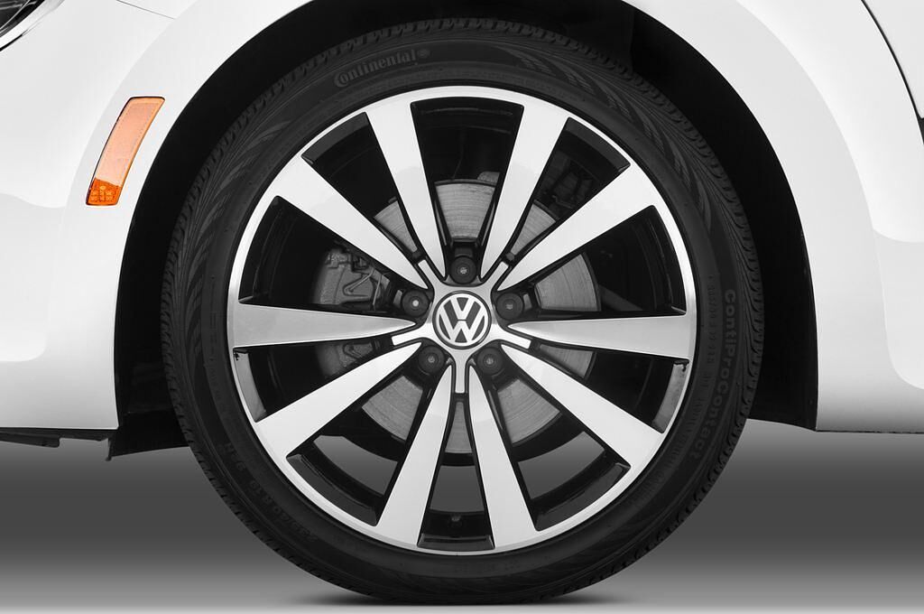 Volkswagen Beetle (Baujahr 2012) Sport 3 Türen Reifen und Felge