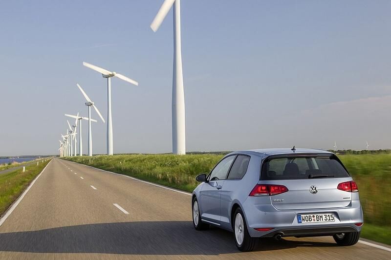 VW Golf TDI Blue Motion 2013