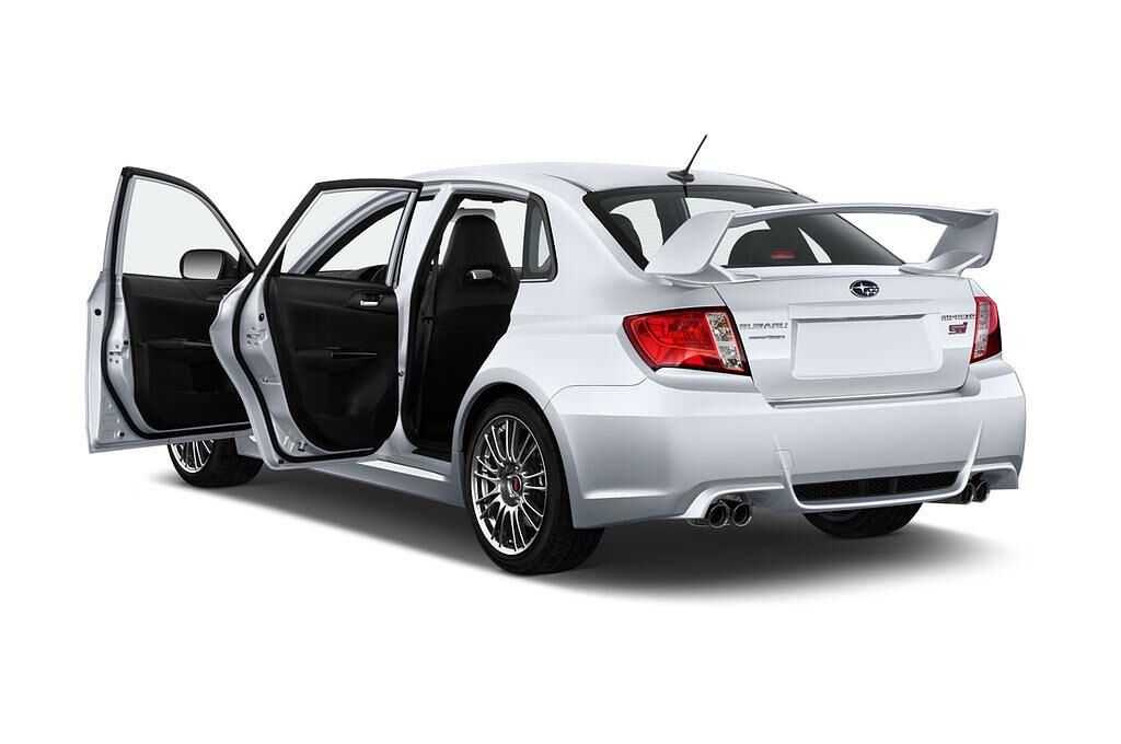Subaru WRX STI (Baujahr 2013) Sport 4 Türen Tür geöffnet