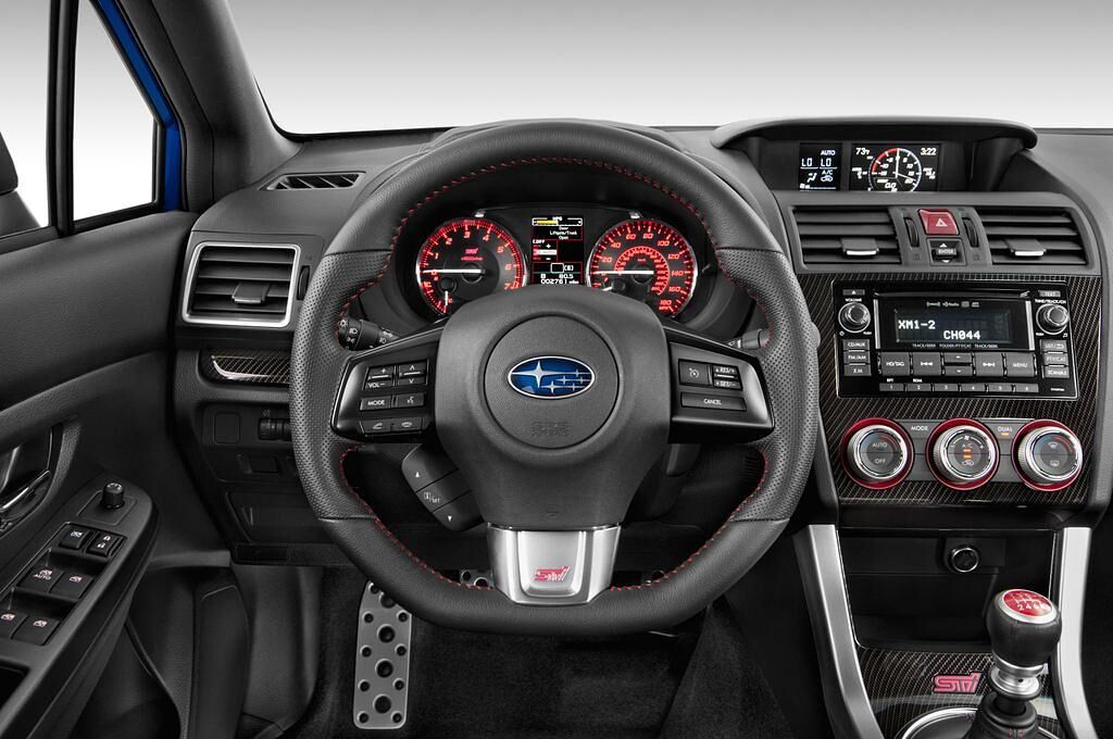 Subaru WRX STI (Baujahr 2015) Active 4 Türen Lenkrad