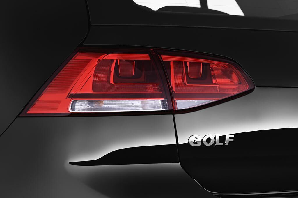 Volkswagen Golf (Baujahr 2013) Highline 5 Türen Rücklicht
