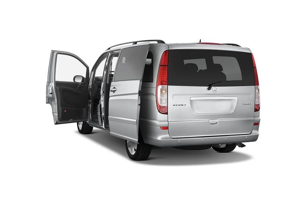 Mercedes Viano (Baujahr 2009) Ambiente 4 Türen Tür geöffnet