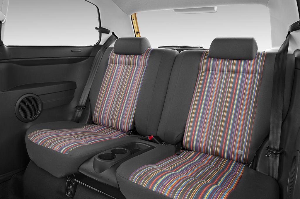 Volkswagen Fox (Baujahr 2010) Style 3 Türen Rücksitze