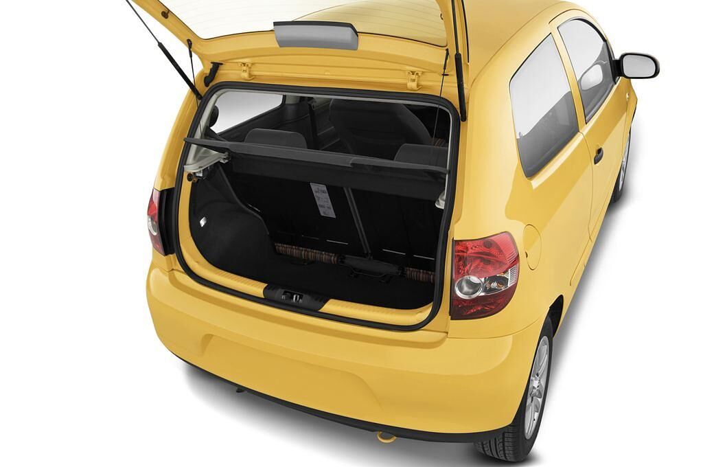 Volkswagen Fox (Baujahr 2010) Style 3 Türen Kofferraum
