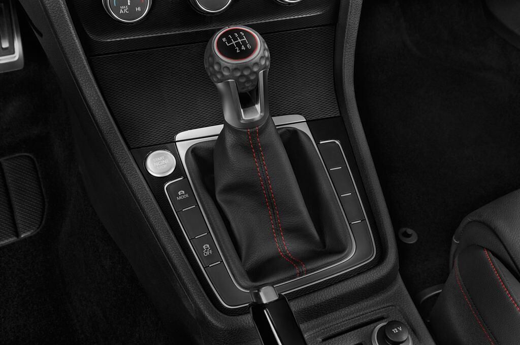 Volkswagen Golf (Baujahr 2015) Gti 3 Türen Schalthebel
