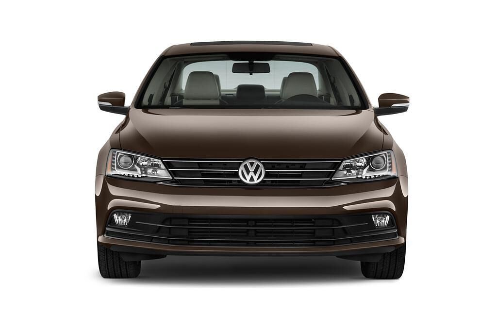 Volkswagen Jetta (Baujahr 2015) 1.2 Tsi Bluemotion Technology 4 Türen Frontansicht