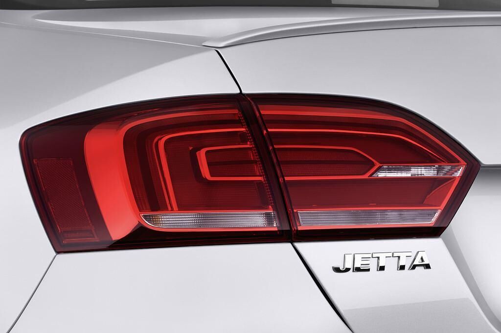 Volkswagen Jetta Hybrid (Baujahr 2014) Hybrid 4 Türen Rücklicht