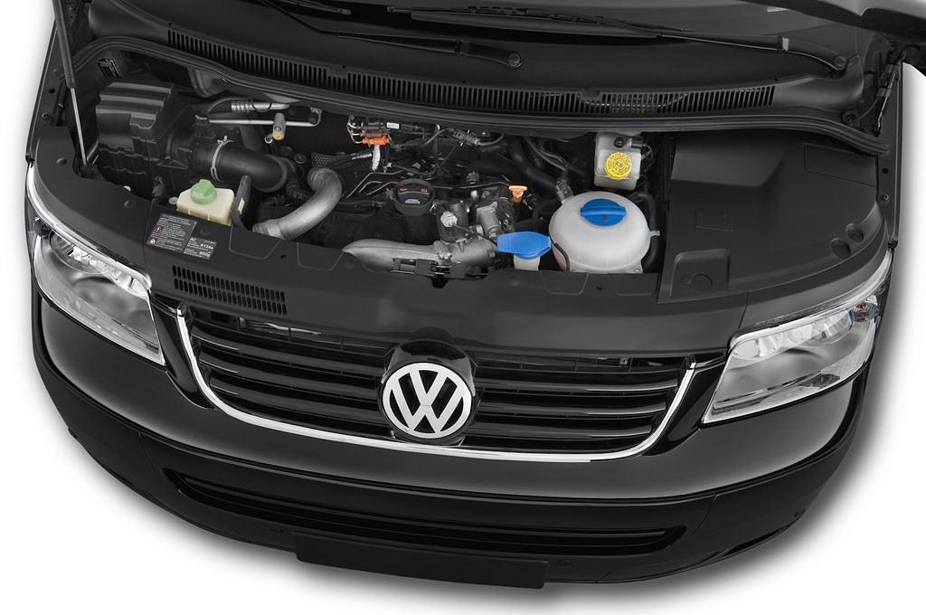Volkswagen Multivan (Baujahr 2010) Comfortline 4 Türen Motor