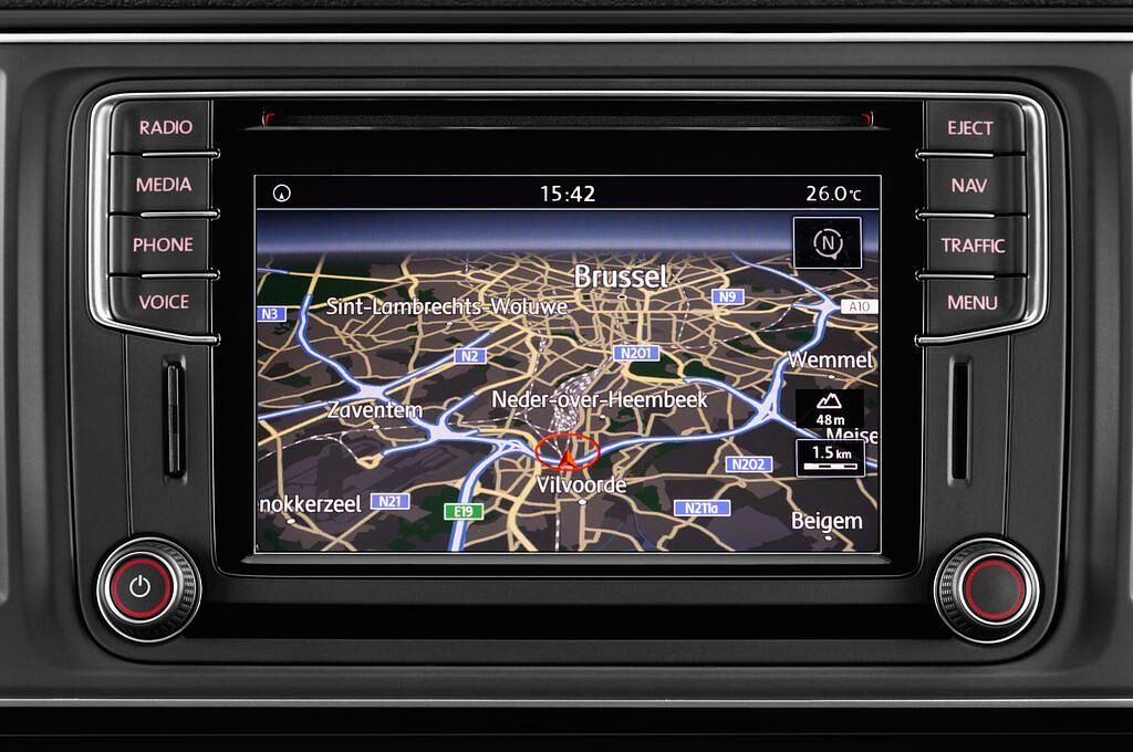 Volkswagen Multivan (Baujahr 2016) Comfortline 5 Türen Radio und Infotainmentsystem