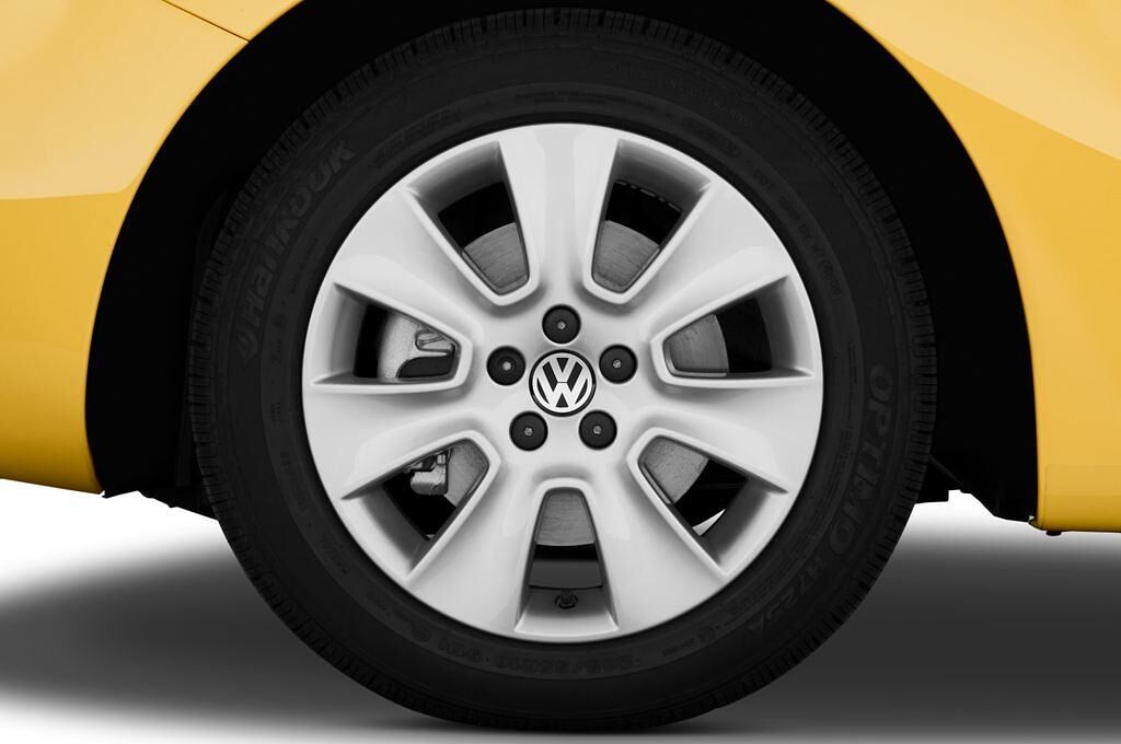 Volkswagen New Beetle (Baujahr 2010) - 3 Türen Reifen und Felge