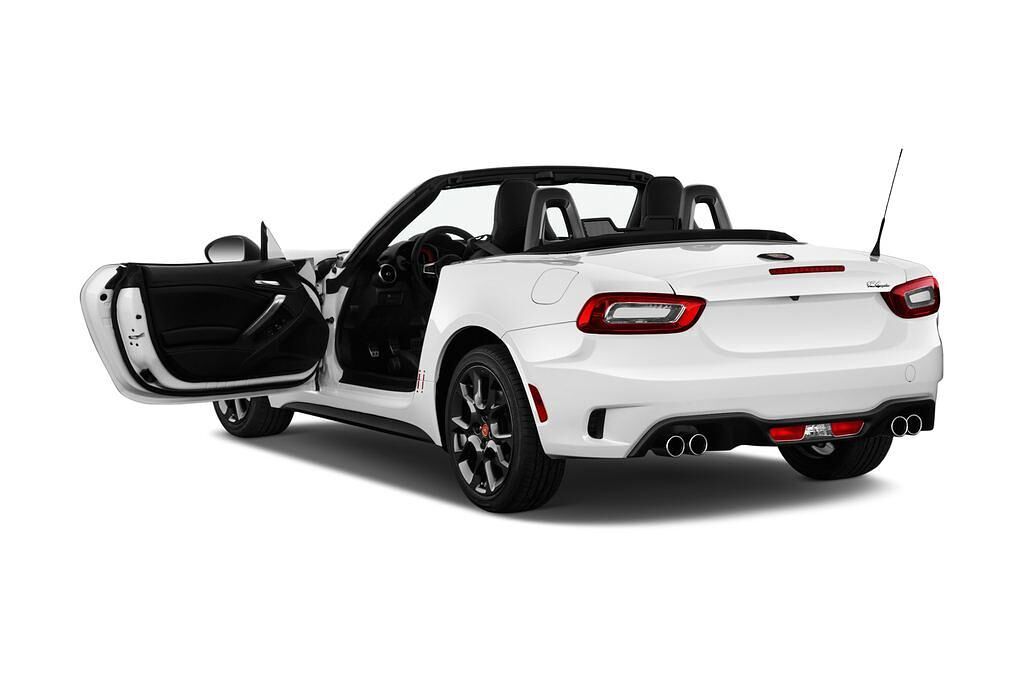Abarth 124 Spider (Baujahr 2017) - 2 Türen Tür geöffnet