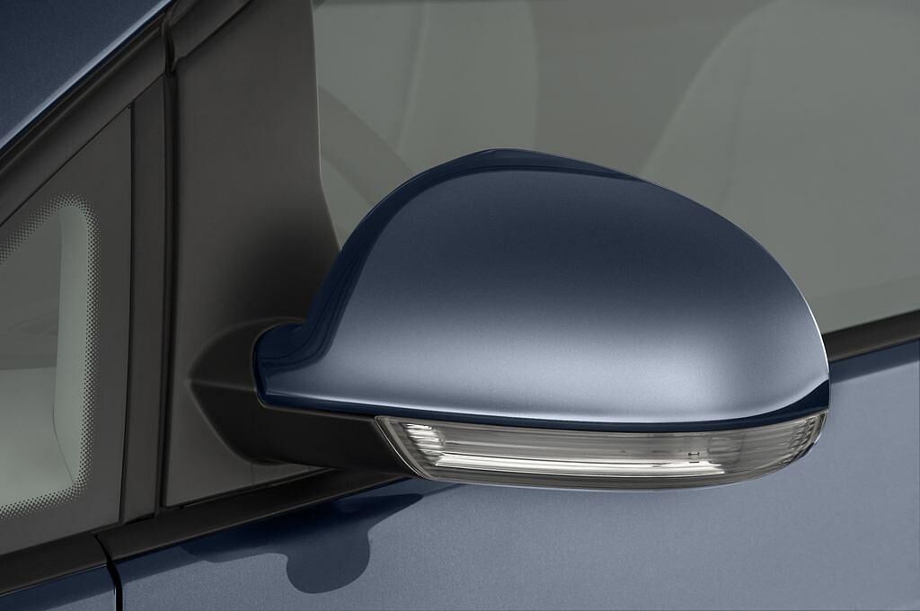 Volkswagen Golf Plus (Baujahr 2009) - 5 Türen Außenspiegel