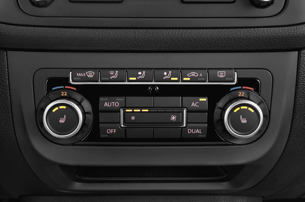 Volkswagen Golf Plus (Baujahr 2012) Trendline 5 Türen Temperatur und Klimaanlage