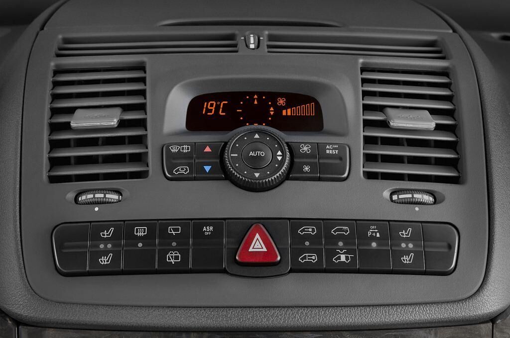 Mercedes Viano (Baujahr 2009) Ambiente 4 Türen Temperatur und Klimaanlage