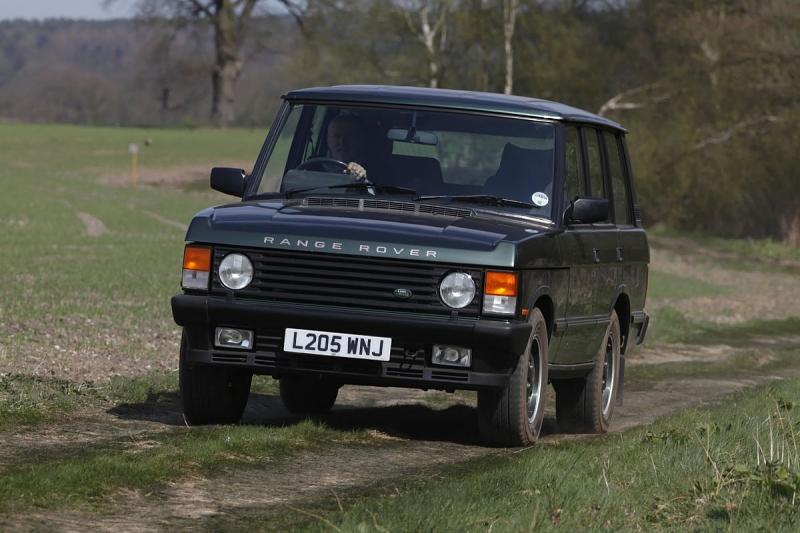 Das Gewicht des Range Rover 3.9 Vogue beträgt 1.892 Kilogramm