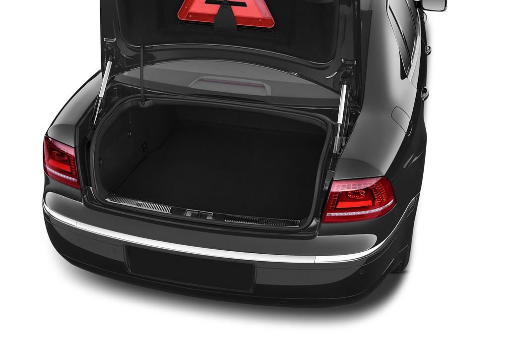 Volkswagen Phaeton (Baujahr 2012) - 4 Türen Kofferraum