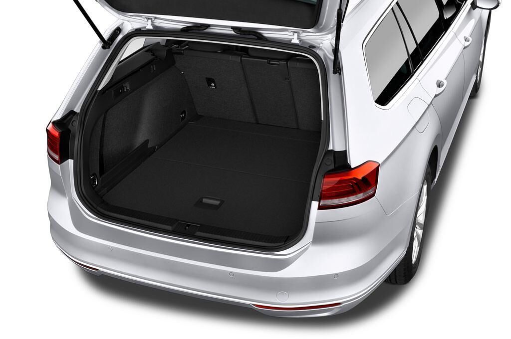 Volkswagen Passat Variant (Baujahr 2015) 1.6 Tdi Comfortline Bmotion Tech Variant 5 Türen Kofferraum