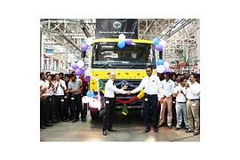 Bei Daimler India Commercial Vehicles (DICV) rollte der 5.000ster BharatBenz Lkw vom Band