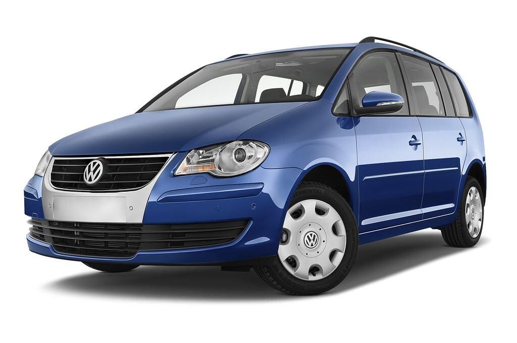 Volkswagen Touran (Baujahr 2009) Trendline 5 Türen seitlich vorne mit Felge