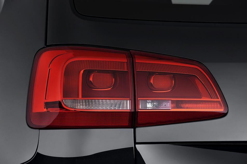 Volkswagen Touran (Baujahr 2012) Highline 5 Türen Rücklicht