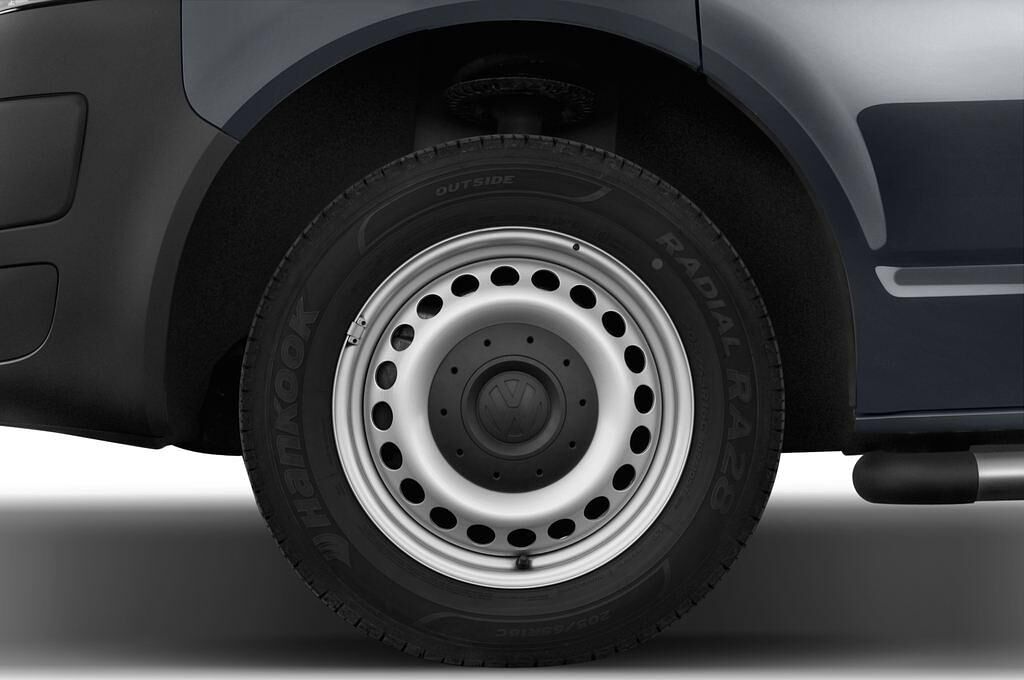 Volkswagen Transporter (Baujahr 2015) 2,0 Tdi 75Kw 2.800 Kurz 4 Türen Reifen und Felge