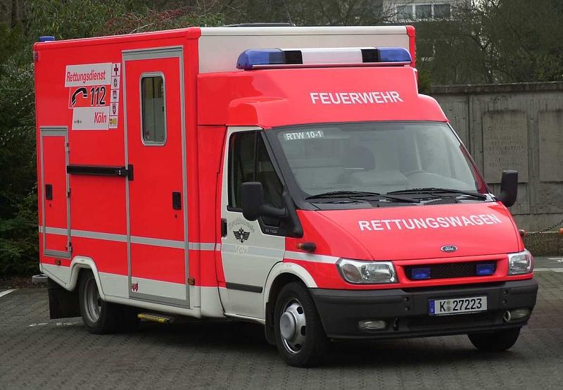 Rettungswagen-Kleid.