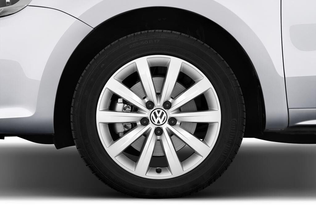 Volkswagen Sharan (Baujahr 2011) Highline 5 Türen Reifen und Felge