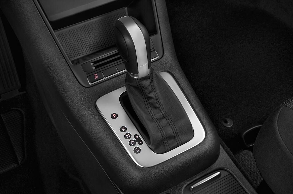 Volkswagen Tiguan (Baujahr 2012) Track & Field 5 Türen Schalthebel