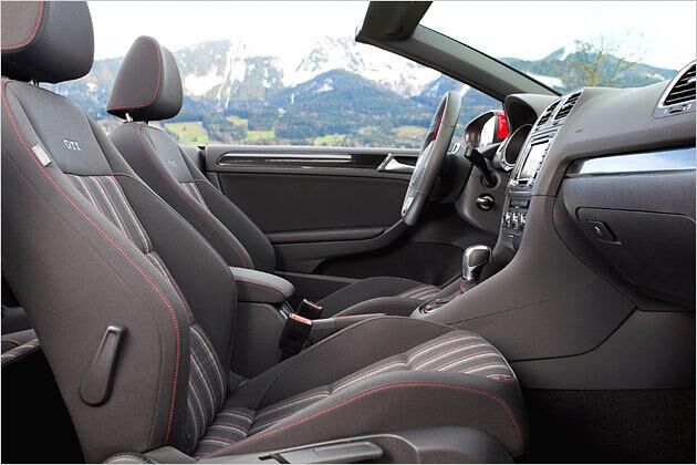 Bequeme Sportsitze sind im Preis inbegriffen