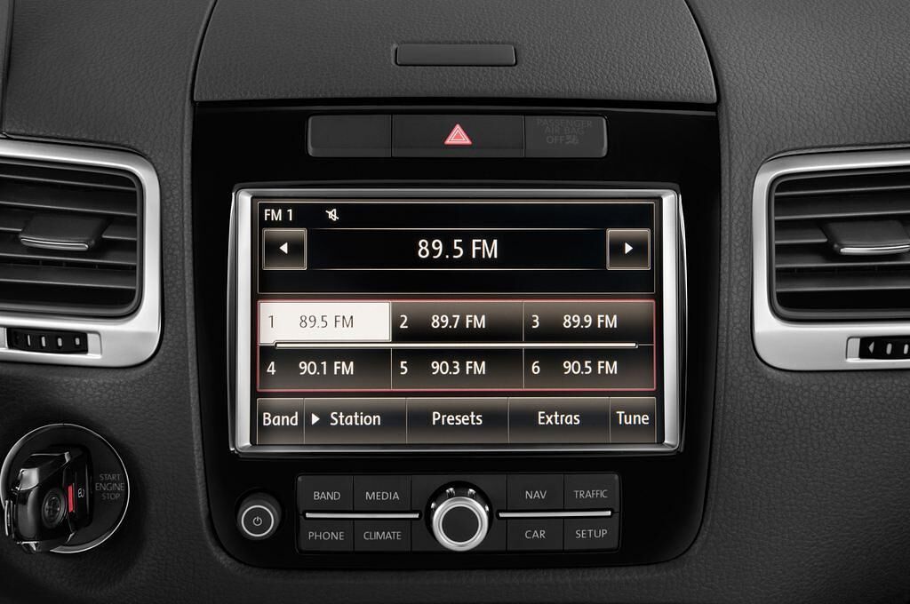 Volkswagen Touareg (Baujahr 2012) Exclusive 5 Türen Radio und Infotainmentsystem